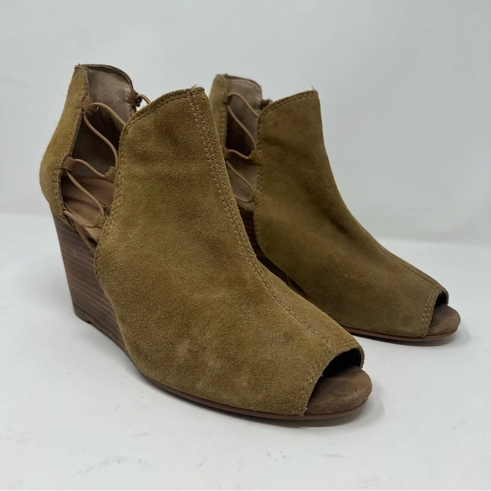 Lucky Brand Size 8.5 Reeves Brown Suede Peep Toe Wedge Bootie